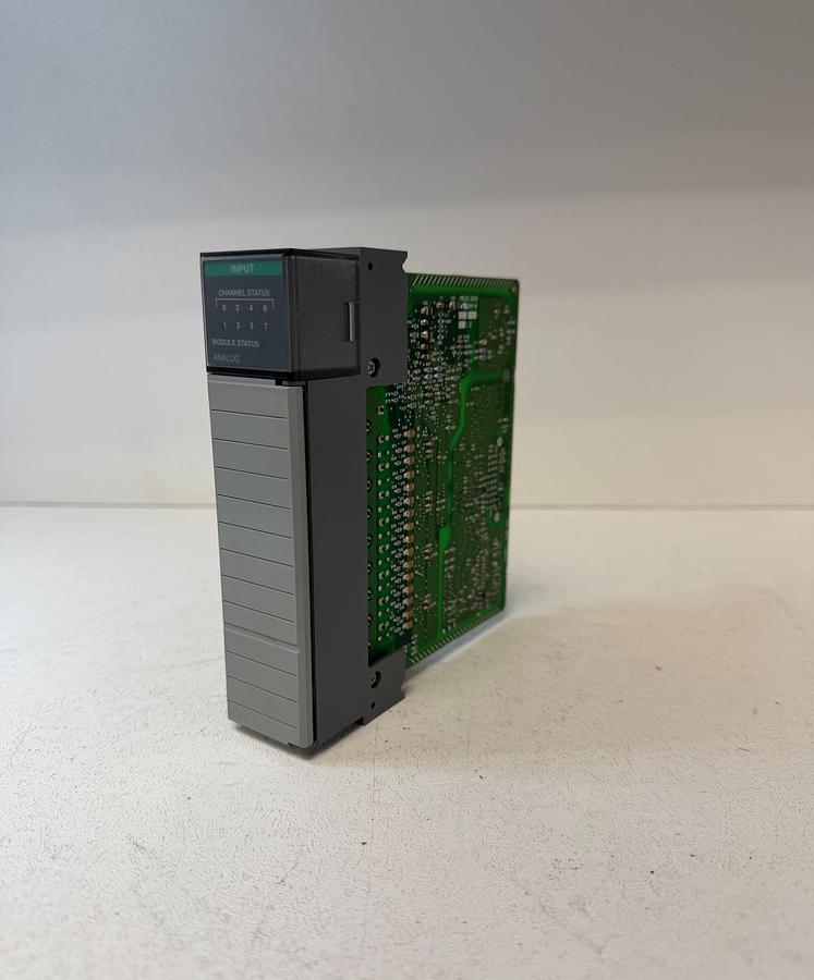 Used Allen Bradley 1746-NI8 SLC 500 Analog Input Module PLC GHA-179