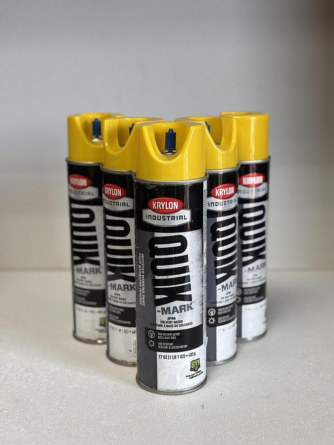 Used (Lot of 5) Krylon Quik Mark A03823007 APWA Safety Yellow 17oz GHA-SS4