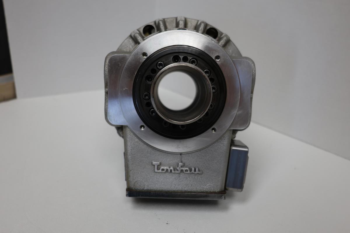 Used Tonfou RCS- 6 Short Type through hole rotary Hydraulic Cylinder 8000RPM