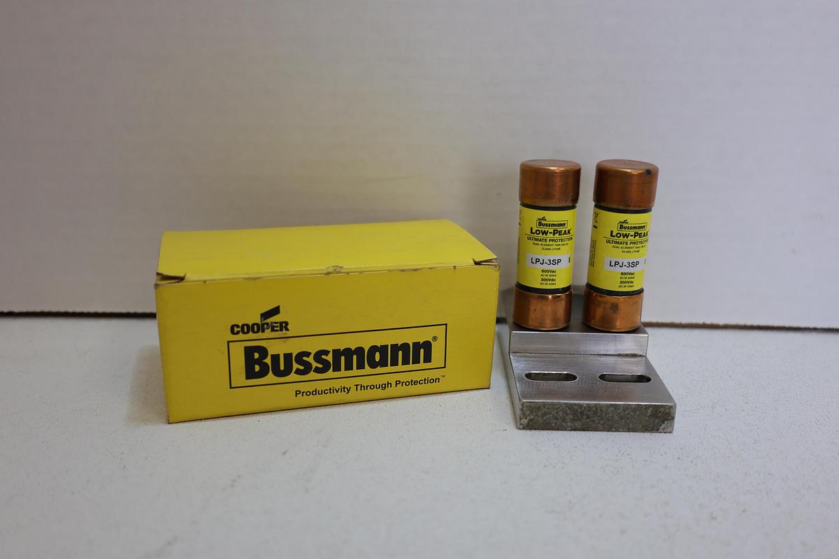 Eaton Bussmann LPJ-3SP Low-Peak Class J Time Delay Fuse 3A 600V NEW