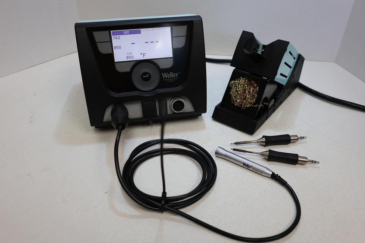 Used Weller WX2 200W Soldering Station w/ WXMP-MS Iron Stand & Tips Tested