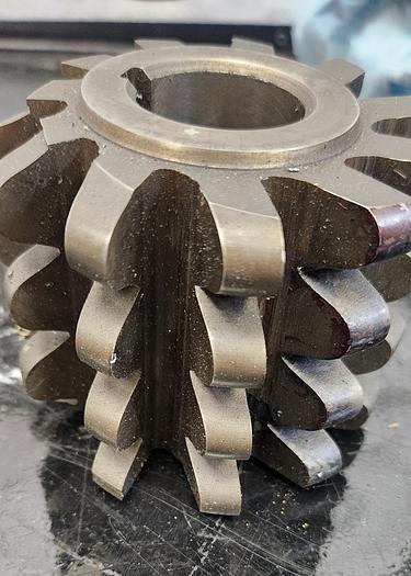 Used GEAR HOB CUTTER 8 DP 14.5 PA 1-1/4 BORE - GHB-50
