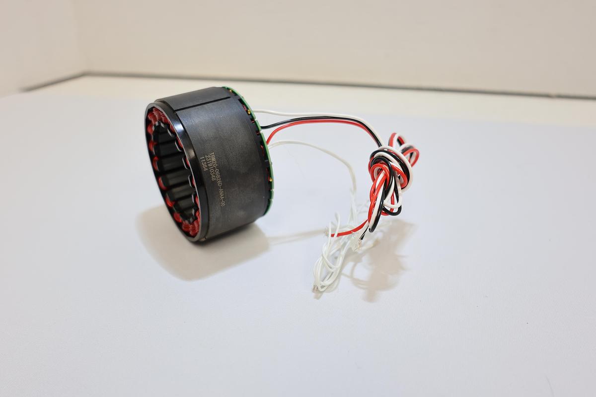 Used BM2G-06826D-ANAA-0C Robotic Motor Stator Assembly Frameless Servo Motor New
