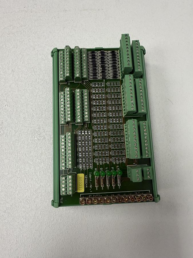 Used HEIDENHAIN 10510120 Tastaturinterface S28/L20  GHC-29