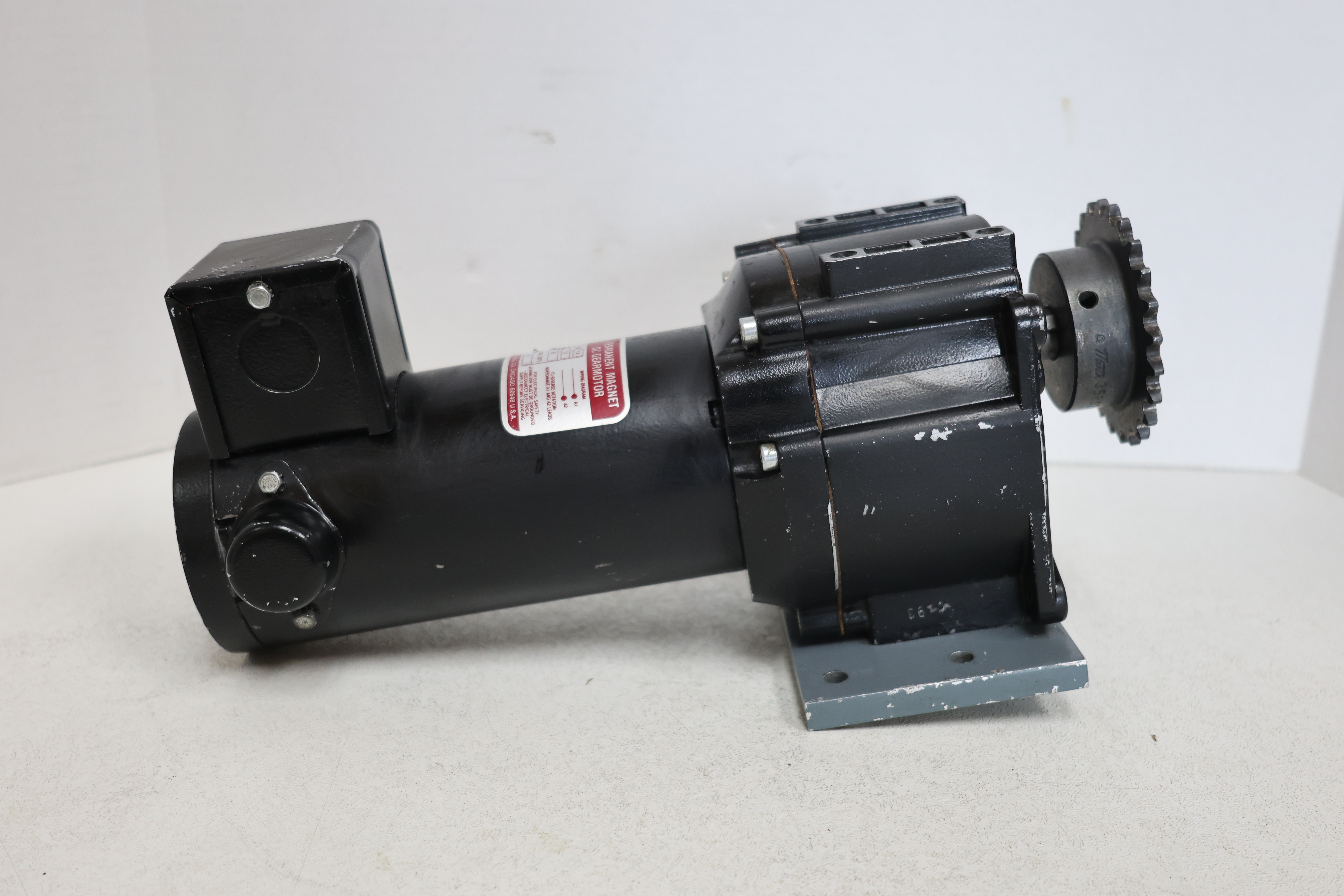 Used Maxi-Torq Permanent Magnet Gear Motor 4Z362A GHA-14