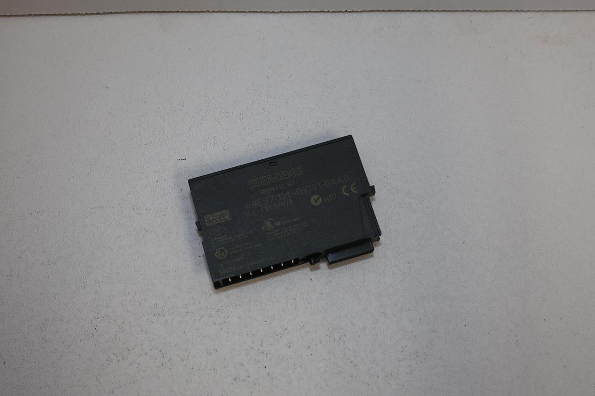 Used Siemens 6ES7 131-4BD01-0AA0 – SIMATIC ET 200S Digital Input Module 24V DC GHA-160