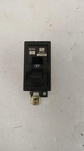 Used HITACHI CP31-A CIRCUIT PROTECTOR 7A 220VAC 1-POLE DELAY No.S GHA-137-C3