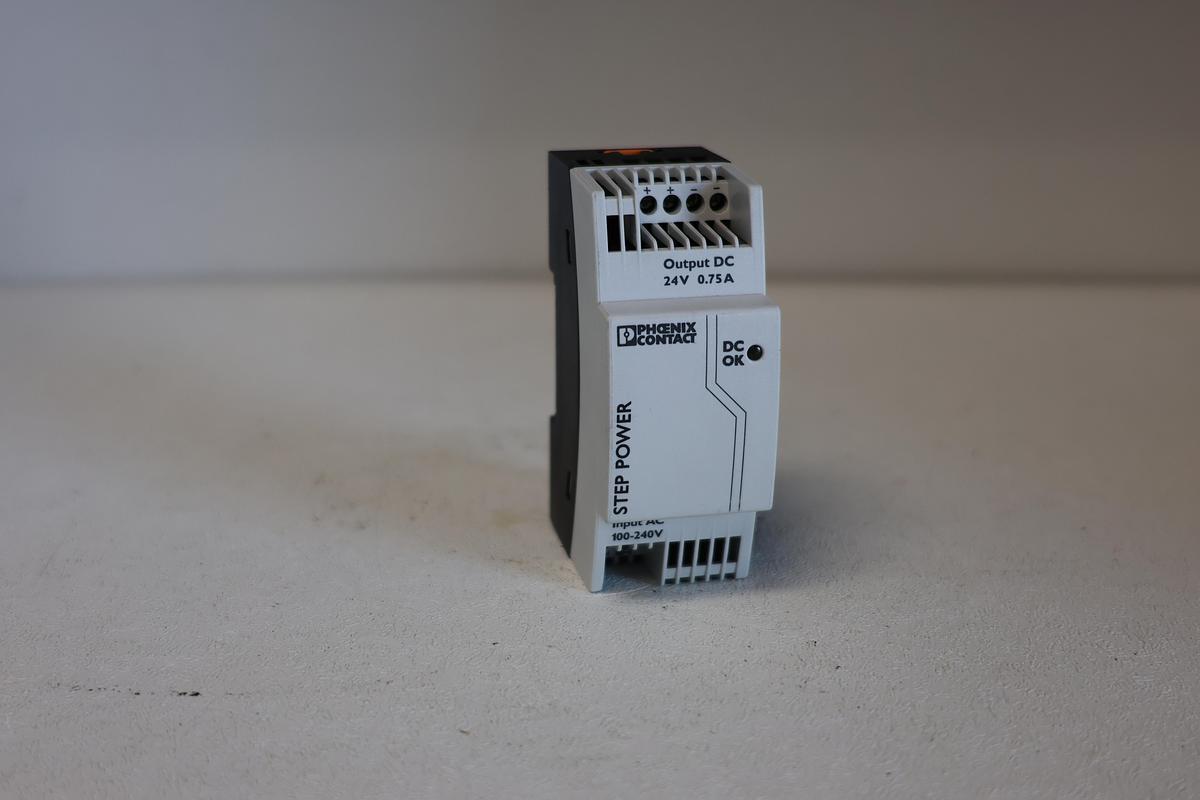 Used Phoenix Contact STEP Power Supply/ Model: 2868635 (VN) – 24VDC 0.75A DIN Rail Mount GHA 181