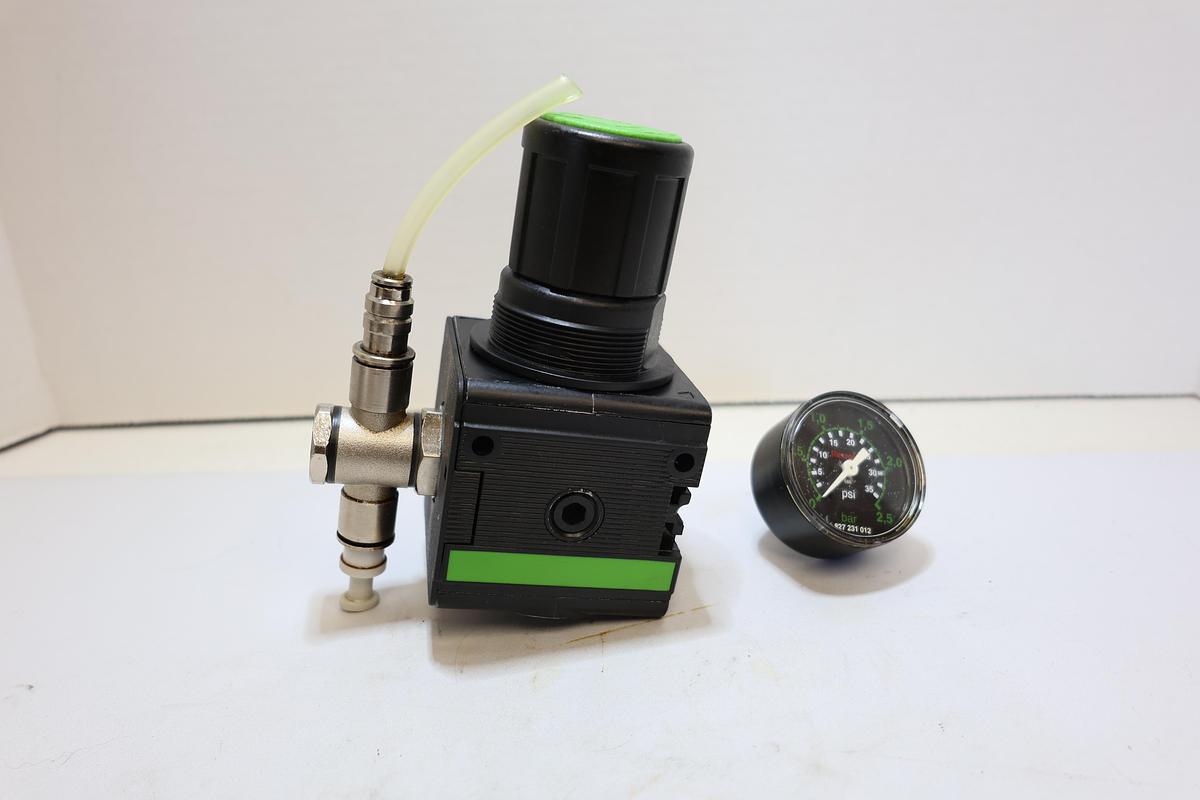 Used Bosch Rexroth 0821302511 Pneumatic Pressure Regulator w/ Gauge Used