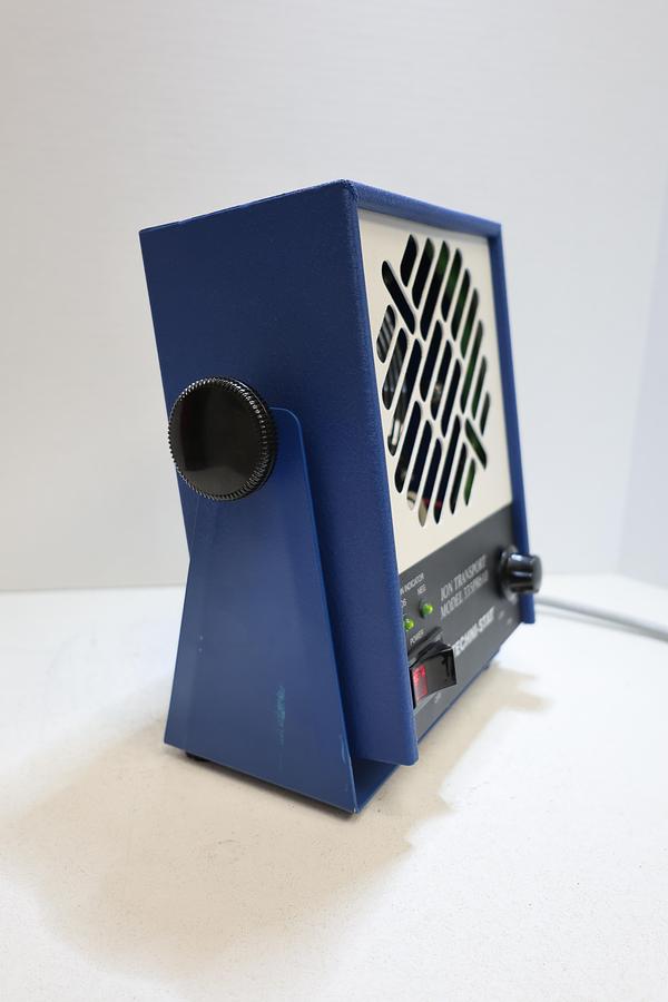 Used Techni-Stat 335PR610 Ion Transport Static Eliminator Ionizer Blower