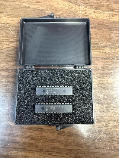 2PCS MICROCHIP PIC24FJ64GA002-I/SP GHA-GS11