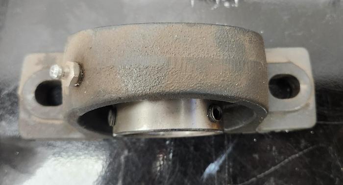 Used Turner P210 Pillow Block Housing Bearing - 2" Bore Diam - GHB-50
