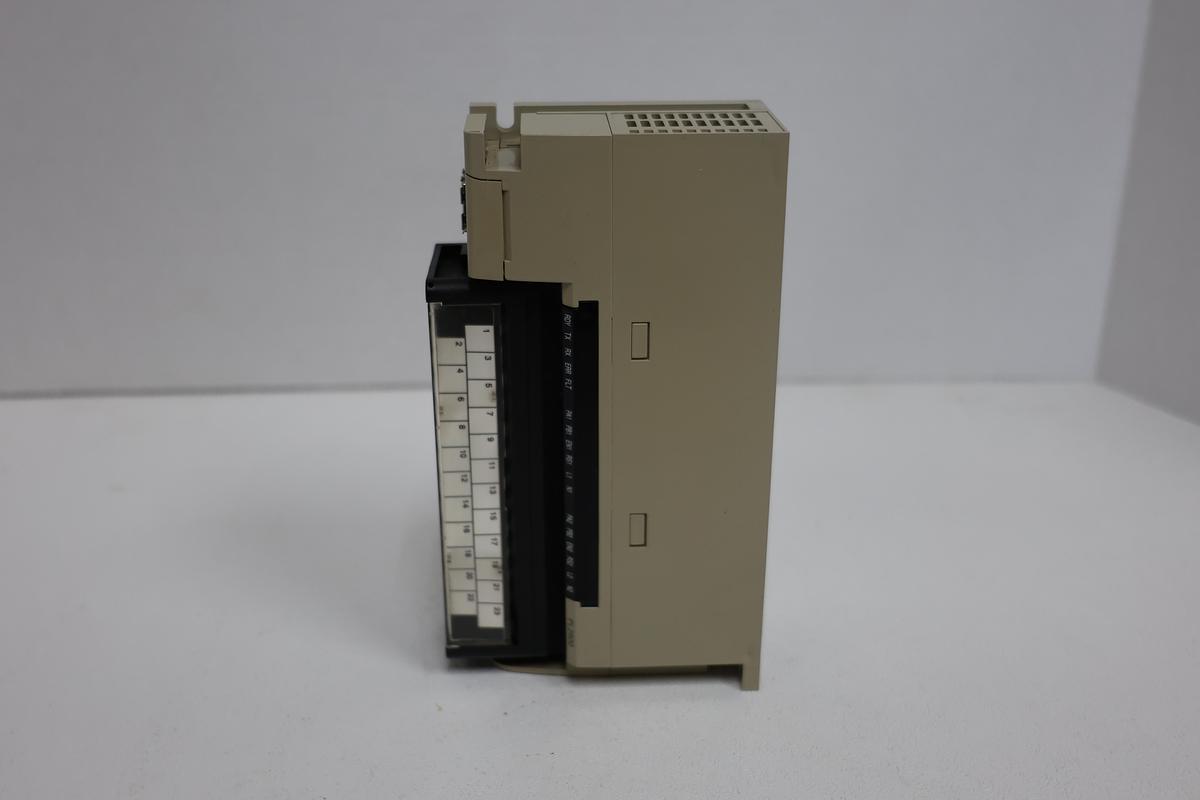 Used Yaskawa JEPMC-PL2900 Pulse Input / Counter Module GHC-35