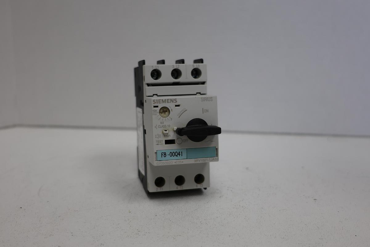 Used Siemens 3RV1021-1JA10 Motor Protection Circuit Breaker – 3RV10 Series, GHA-160