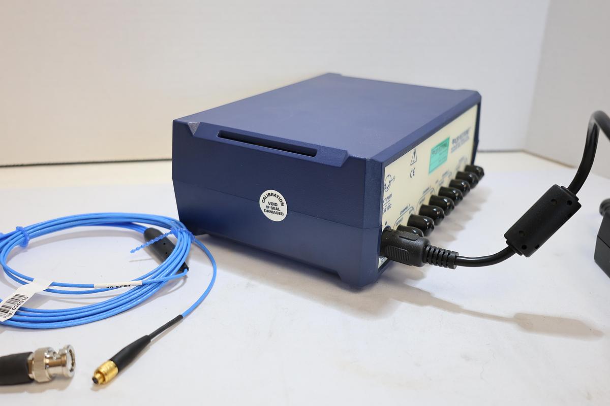 Used PCB 482C05 Vibration Analysis System w/ 2 HT356B01 Sensors & 034G10