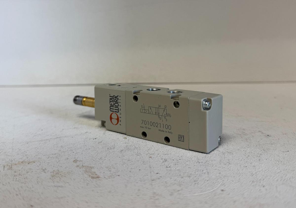 Used Metal Work Pneumatic 7010021100 Solenoid Valve Max 10 Bar GHGC-15