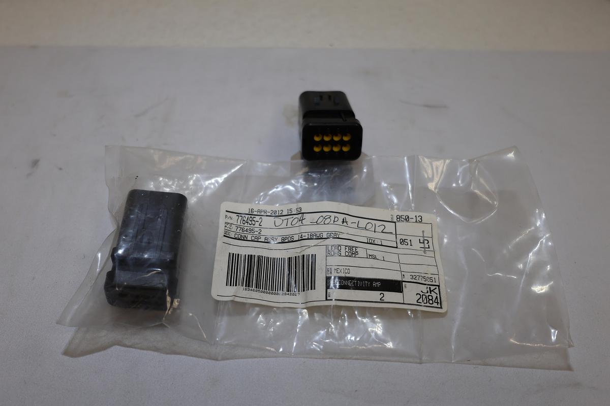 Used Lot of 2 TE Connectivity DEUTSCH DT04-08PA-L012 776495-2 8-Pin Connector New