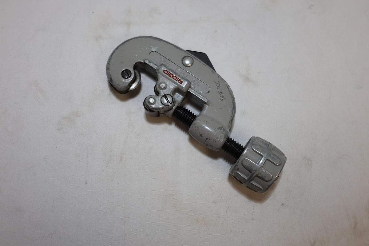 Used Lot of 3 Tube Cutters RIDGID No. 10 Swagelok & Batch-Cut RC-375 Used