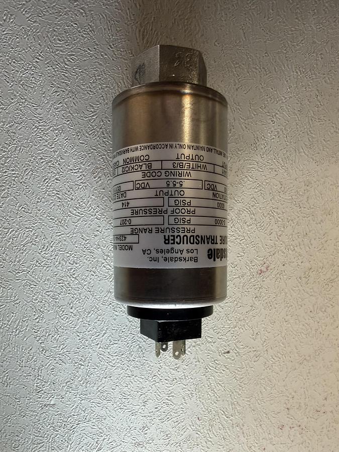 Used Barksdale Pressure Transducer 423H4-13-P1