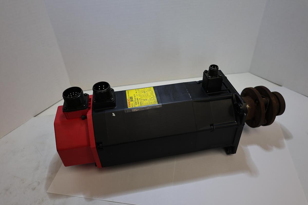 Used Fanuc A06B-0127-B177 AC Servo Motor 0S/2000 1kW 2000RPM w/Brake Used