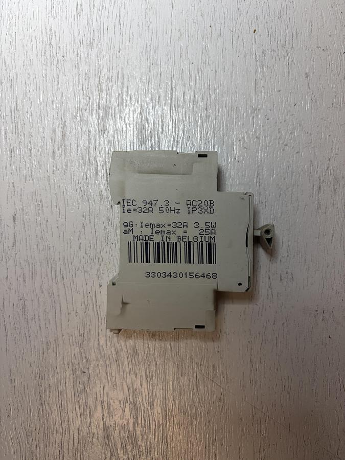 Used Merlin Gerin Multi 9 STI 10.3x38 Pole Circuit Breaker GHA-178
