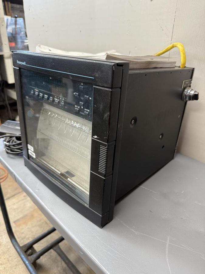 Used Honeywell DPR 100C-DPR 100D Chart Recorder GHA-8 