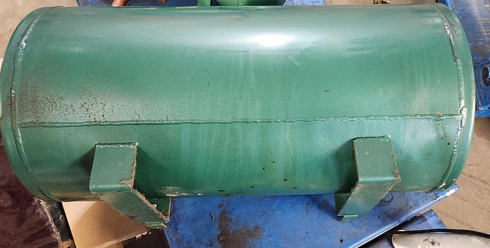 Used Used - 12 Gallon Horizontal Air Tank - GHB-60
