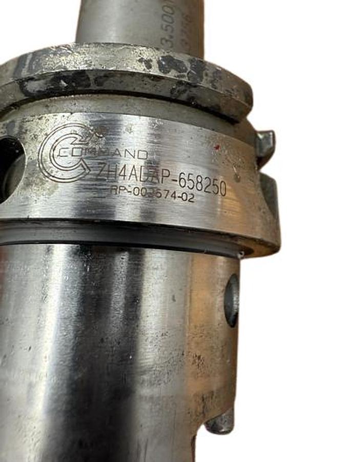 Used Command ZH4ADAP-658250 Tool Holder