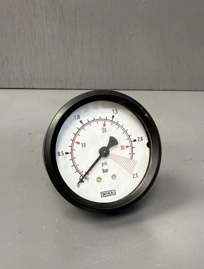Used WIKA PRESSURE GAUGE 2.5 0306 GHA-GS14