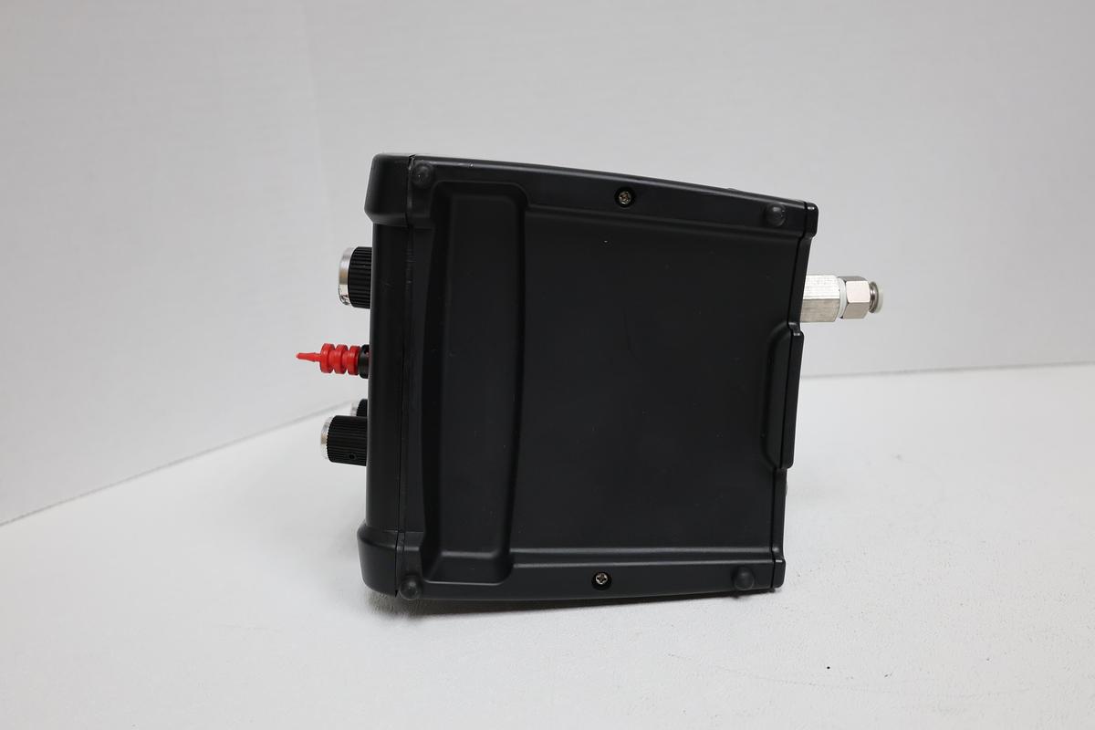 Used Techcon Systems Digital Fluid dispenser TS250 24V DC  Max P: 100PSI