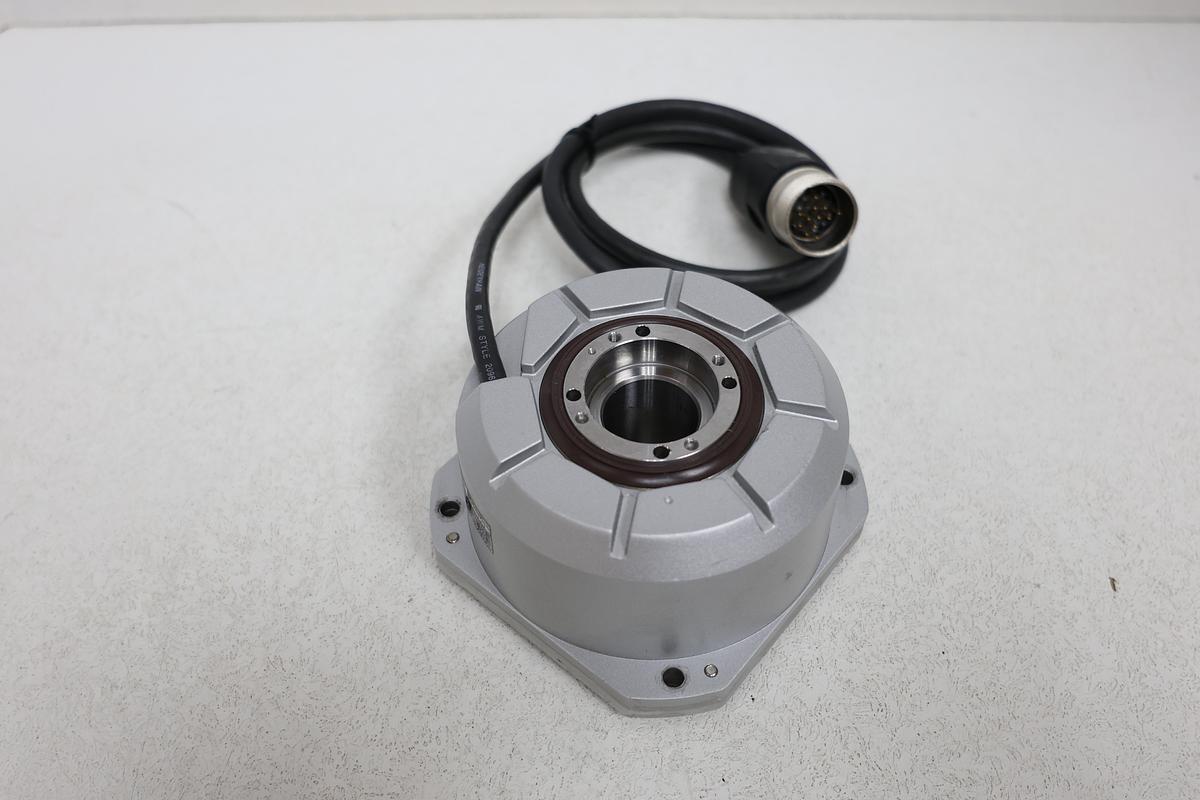 Used HEIDENHAIN RCN 226 Absolute Angle Encoder ID 358 655-02 EnDat01