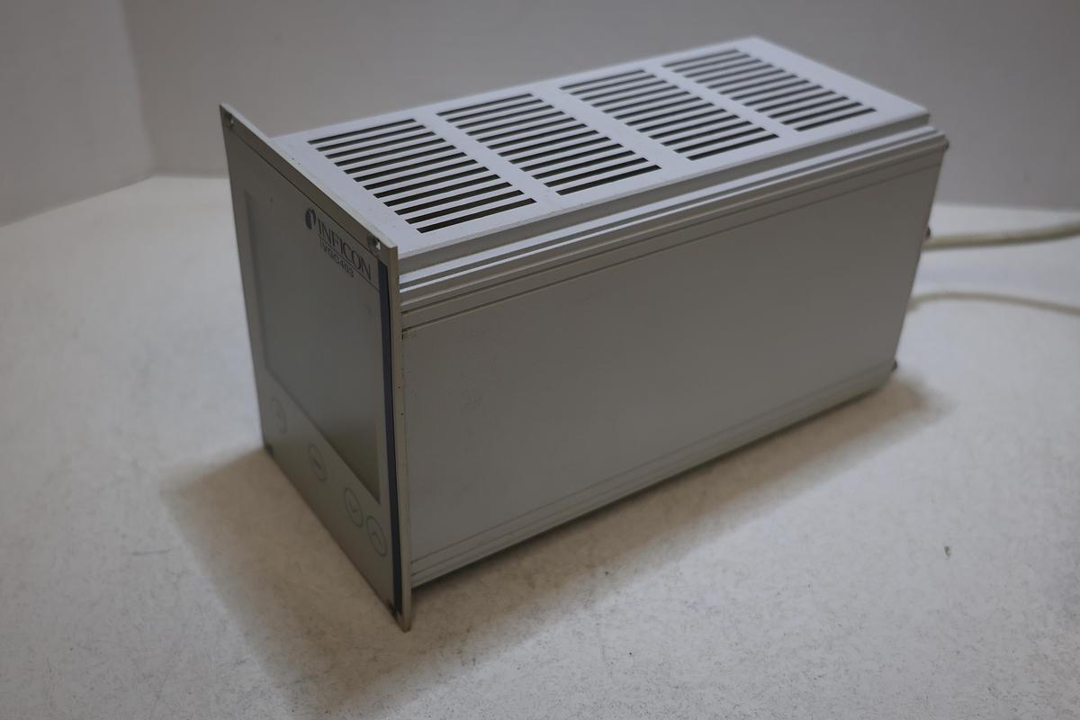 Used INFICON VGC403 398-021 3-Channel Vacuum Gauge Controller 90-250VAC