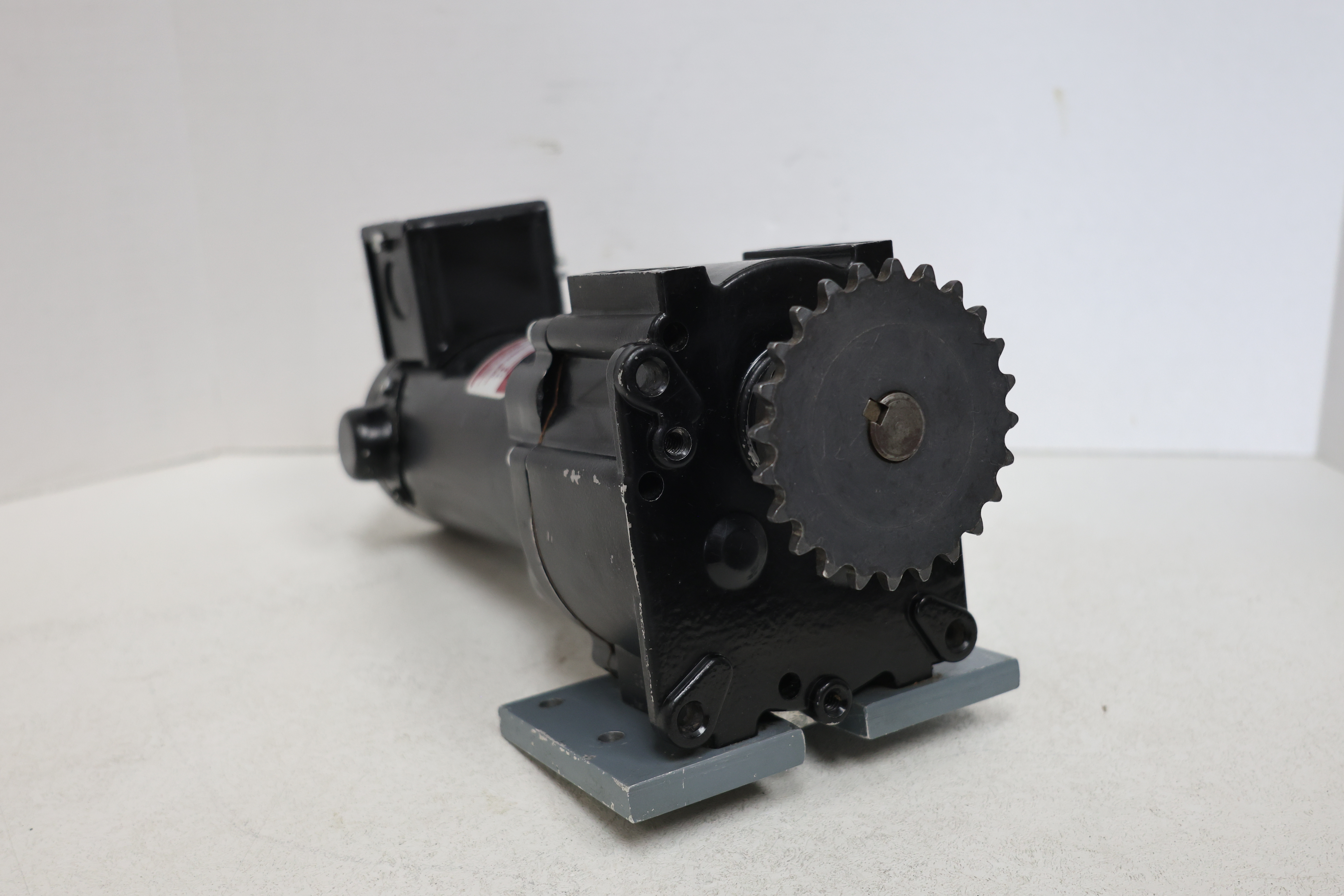 Used Maxi-Torq Permanent Magnet Gear Motor 4Z362A GHA-14