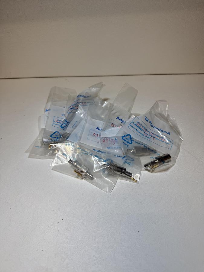 Used (LOT OF 10) Amphenol 031-70538-12G Female BNC Crimp Connector for Belden 4855R Cable GHA-74