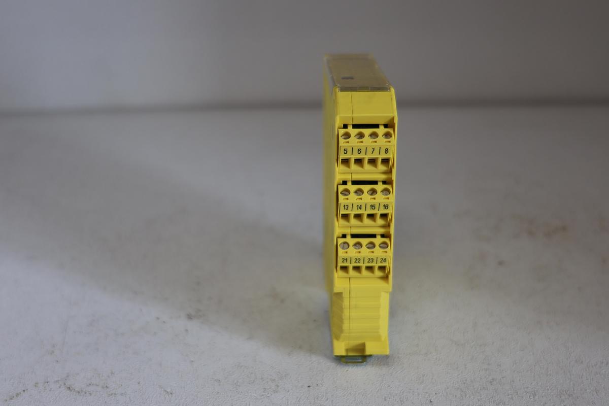 Used REER Mosaic M1S-P Safety Controller Module P/N 8040390 – SIL3 PL e Industrial GHA-54