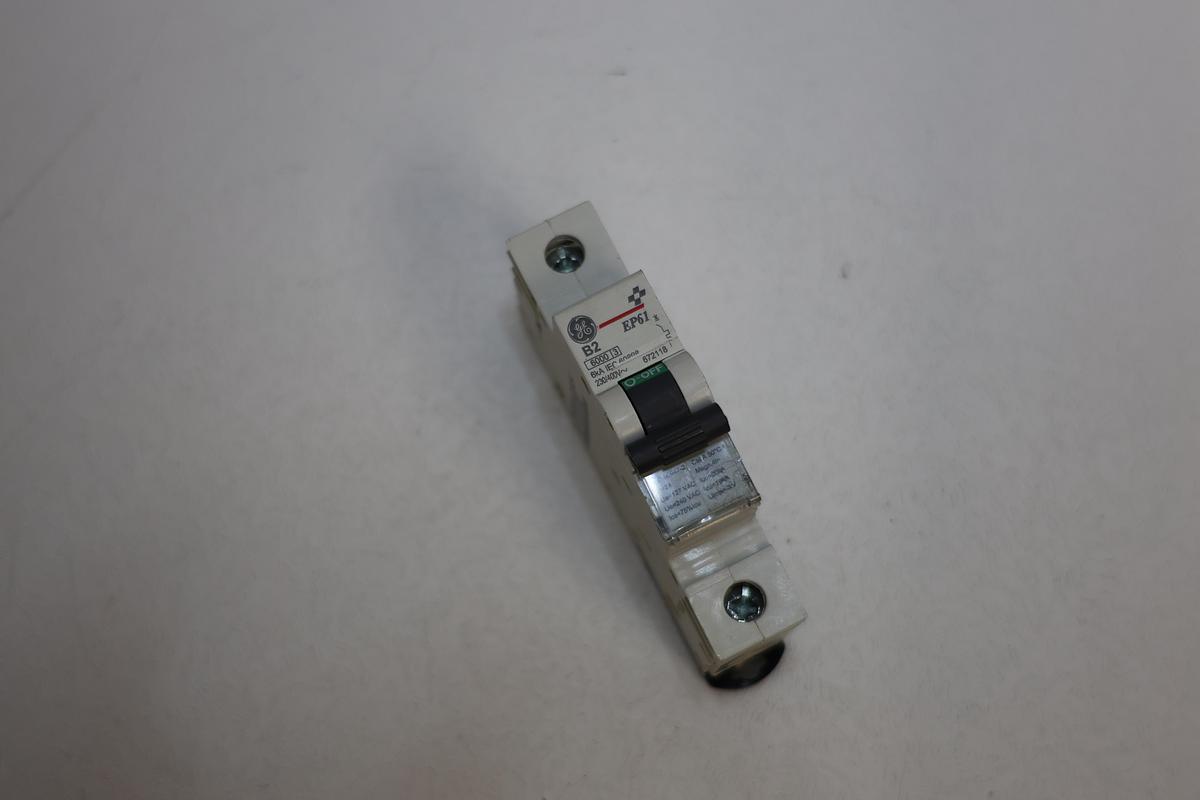 Used AEG EP61 B2 6000 672118 2A Single Pole Circuit Breaker DIN Rail MCB GHC-7