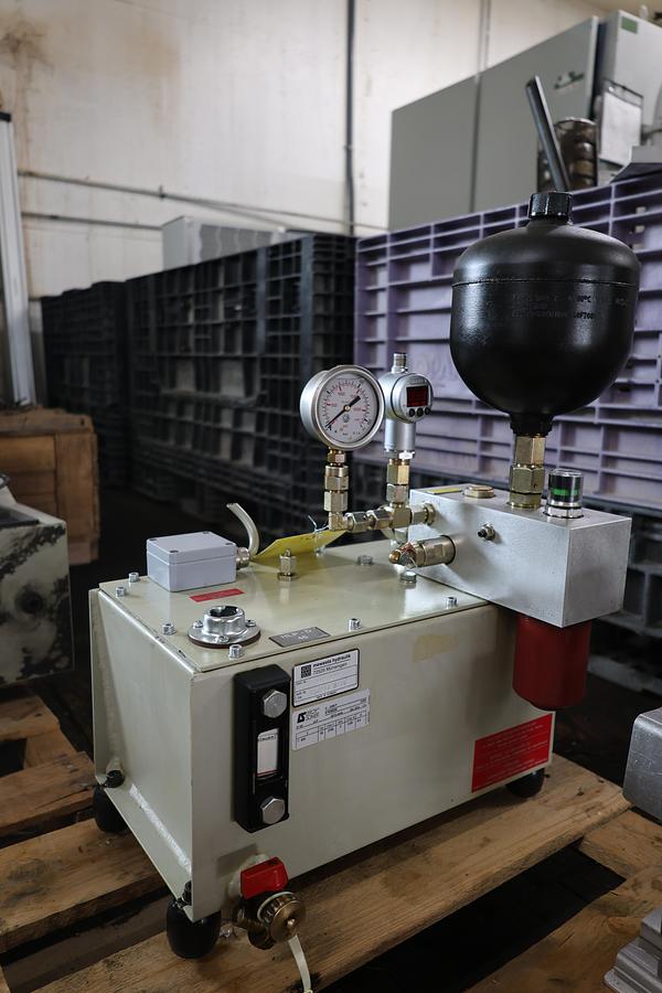Used Mewesta Hydraulik Hydraulic Power Unit HPU 400V 3kW Accumulator 2750RPM