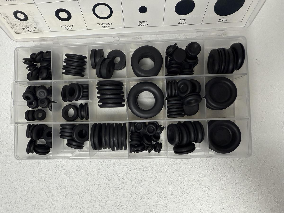 Used Duratool D01889 Grommet Assortment, 125PCS GHC-30