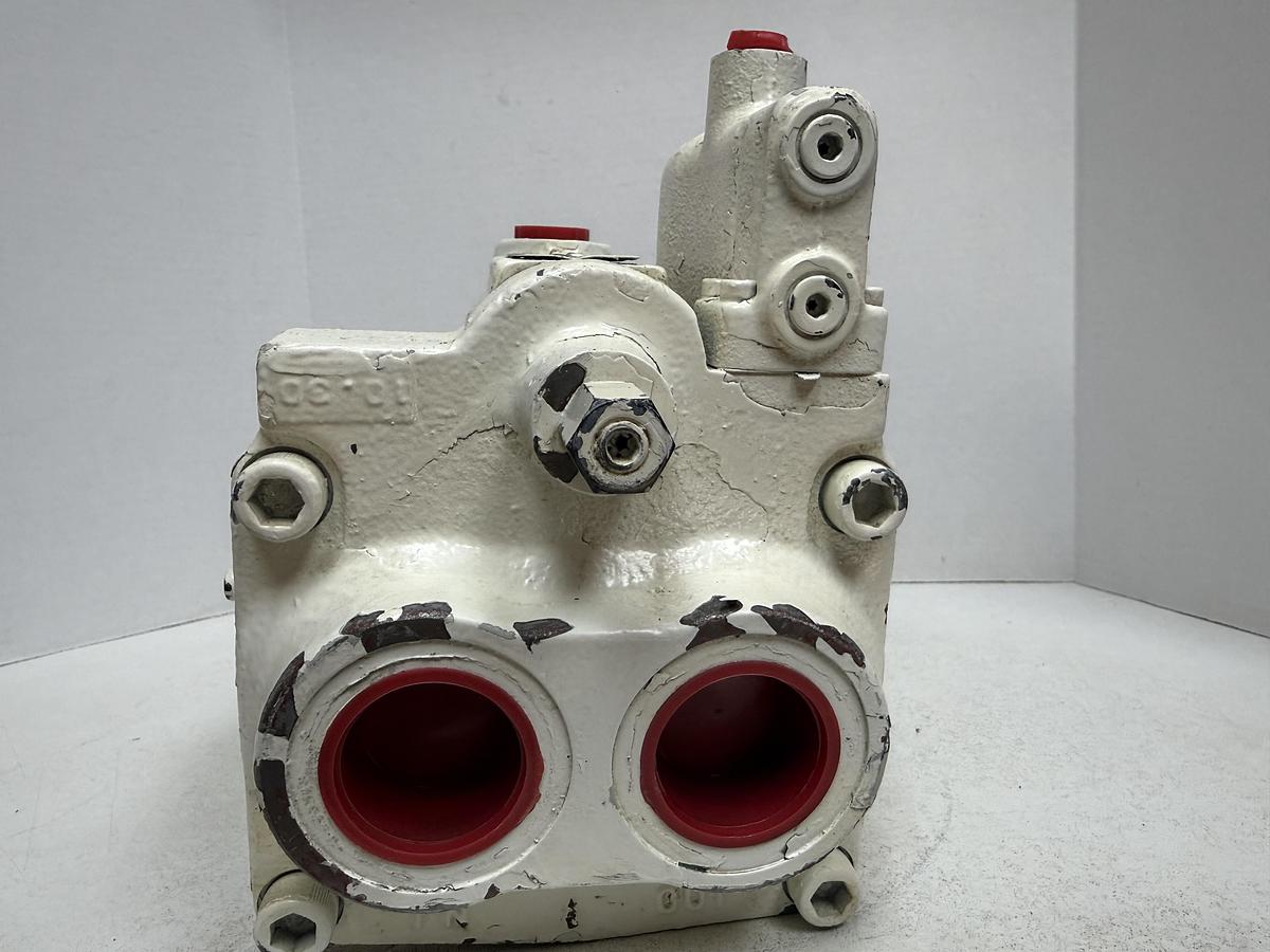 Used Sundstrand Hydro Transmission L38-7044K Hydraulic Pump GHB-92