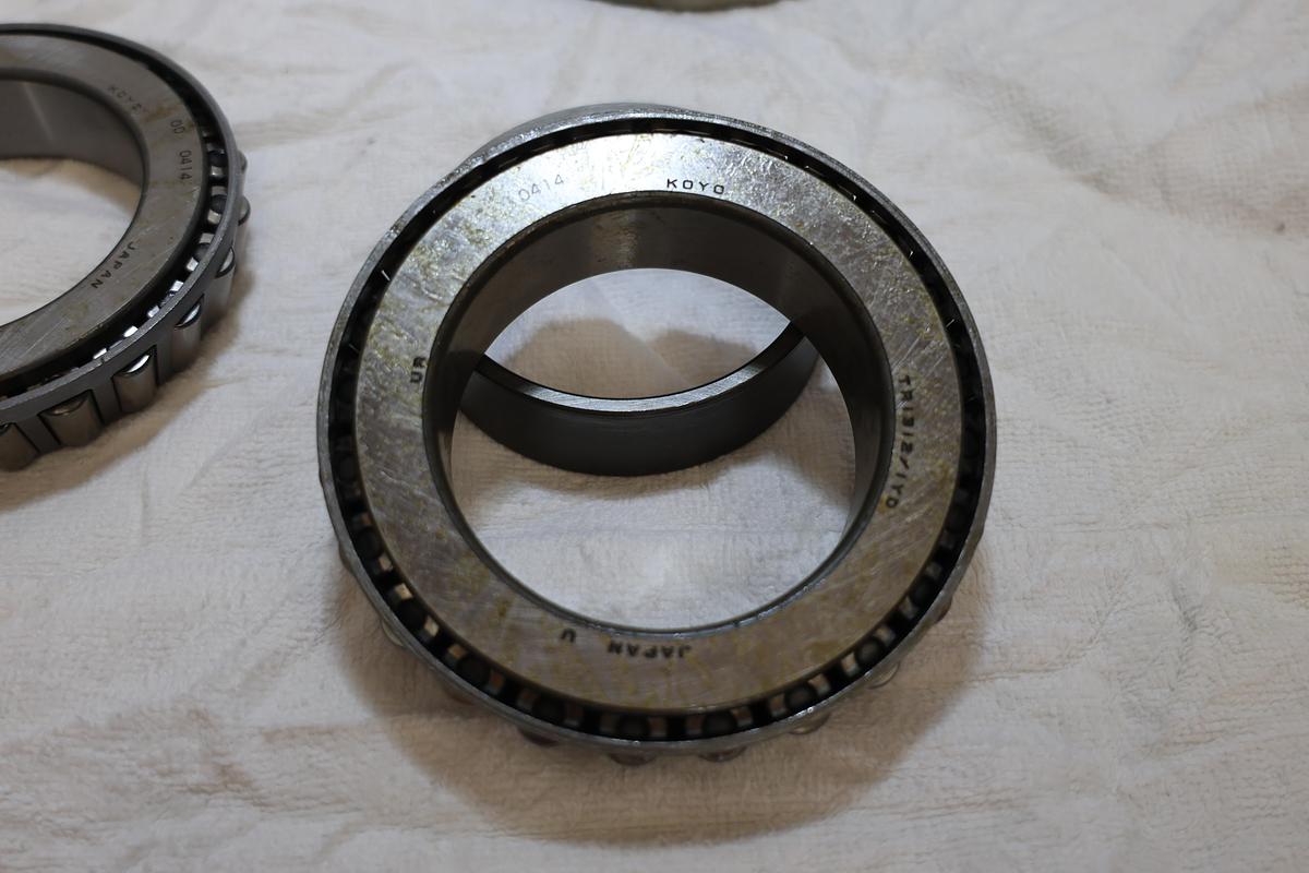 Eaton Fuller 21356 Koyo Tapered Roller Transmission Bearing Assembly NOS