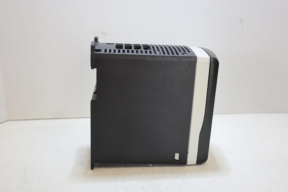 Used Emerson SKA1200025 Commander SK 0.25kW 1/3HP AC Drive VFD 240V