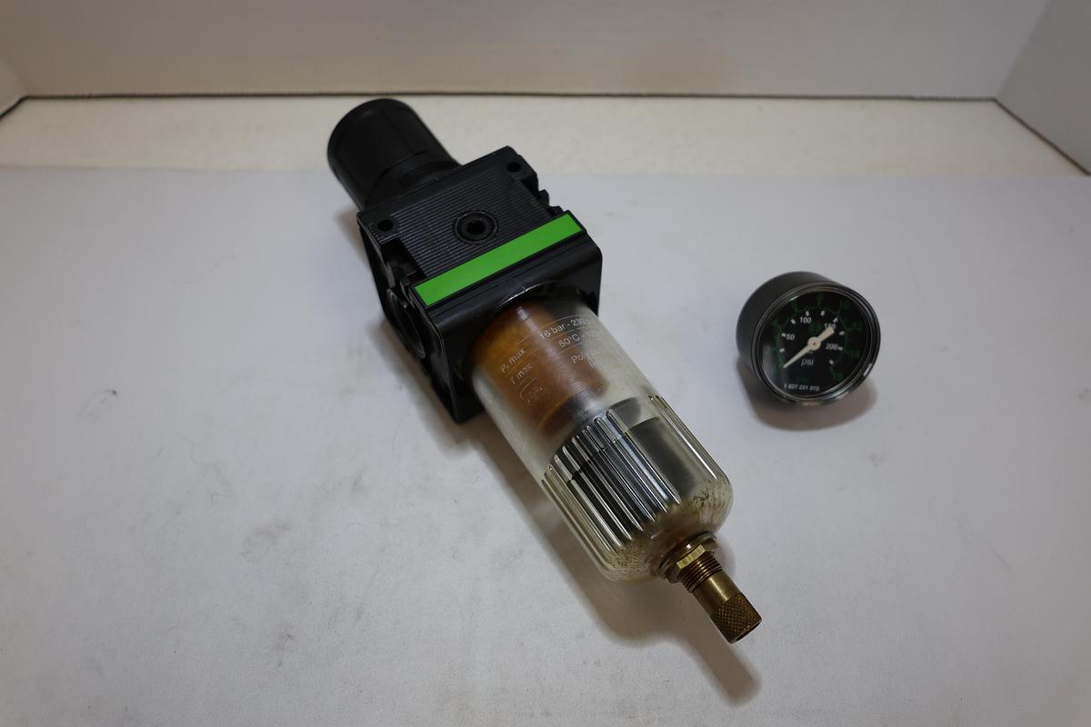 Used Bosch Rexroth 0821300353 Air Filter Regulator w/ Gauge 230 PSI Used