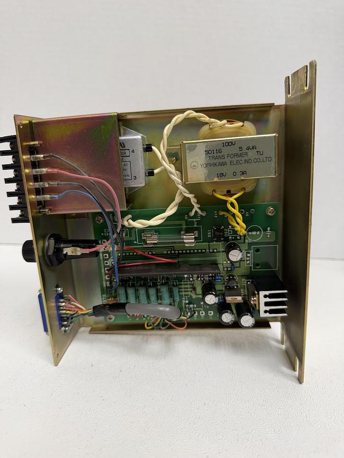 Used Mitsubishi Electric D70UB001832 power supply GHA-38