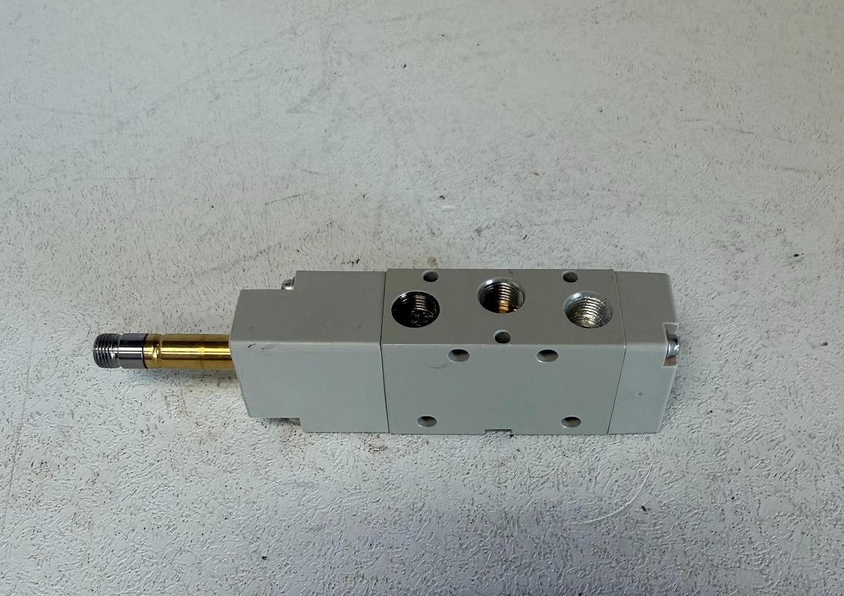 Used Metal Work Pneumatic 7010021100 Solenoid Valve Max 10 Bar GHGC-15