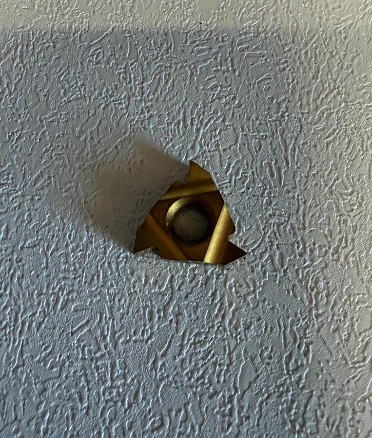 Used Dorcut T5S/TPI AG60 16NR Carbide Inserts QTY 9