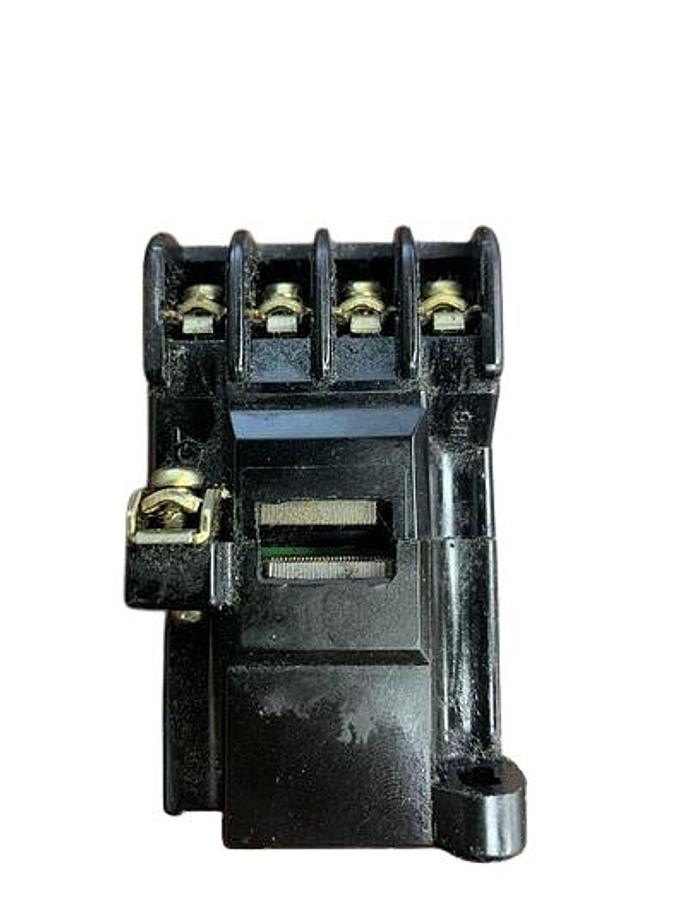Used Fuji Electric Co. SRCa3631-0(3a1b) Magnetic Contactor