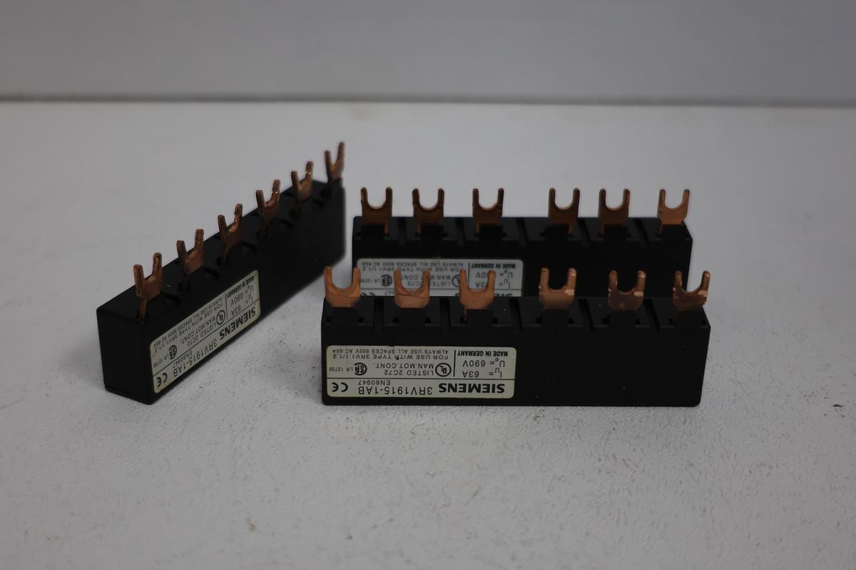 Used Lot of 3 Siemens 3RV1915-1AB Motor Protection Circuit Breakers – Industrial Grade