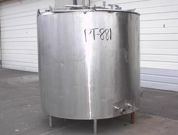 Usado 1000 GALLON MIX TANK WITH THERMOWELLS
