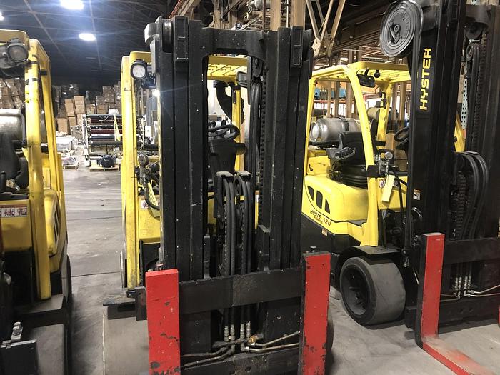 Used 8,000 POUND HYSTER MODEL S80FTBCS MFG. 2013 85" LOWERED MAST