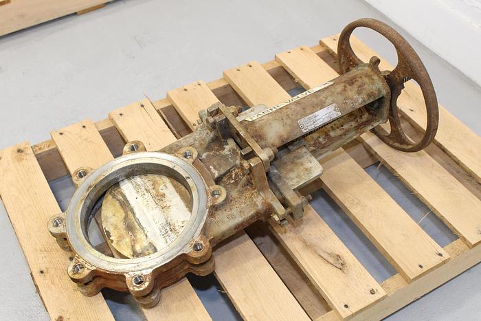 Used Fabri-Valve 8" Hand Operated Knife Gate Valve #44020